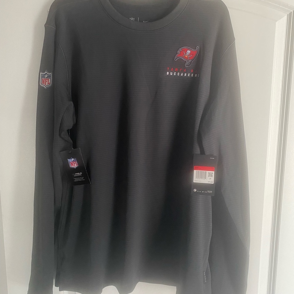 Nike Bucs On Field Sweatshirt